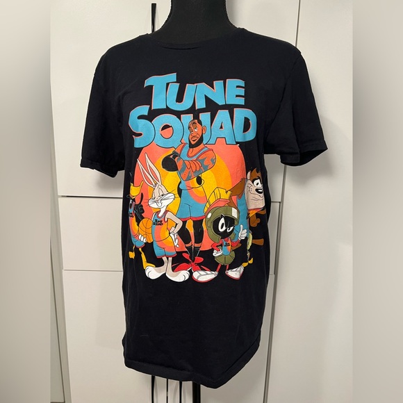Space jam : a new legacy  full tune squad t-shirt‎ . Size M - Picture 1 of 4
